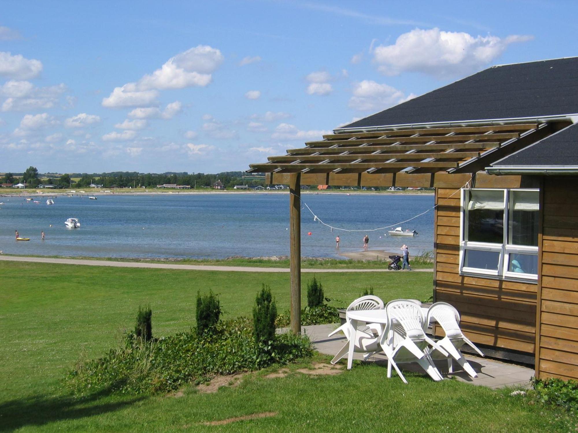Vikaer Strand Camping & Cottages Diernaes Exterior photo