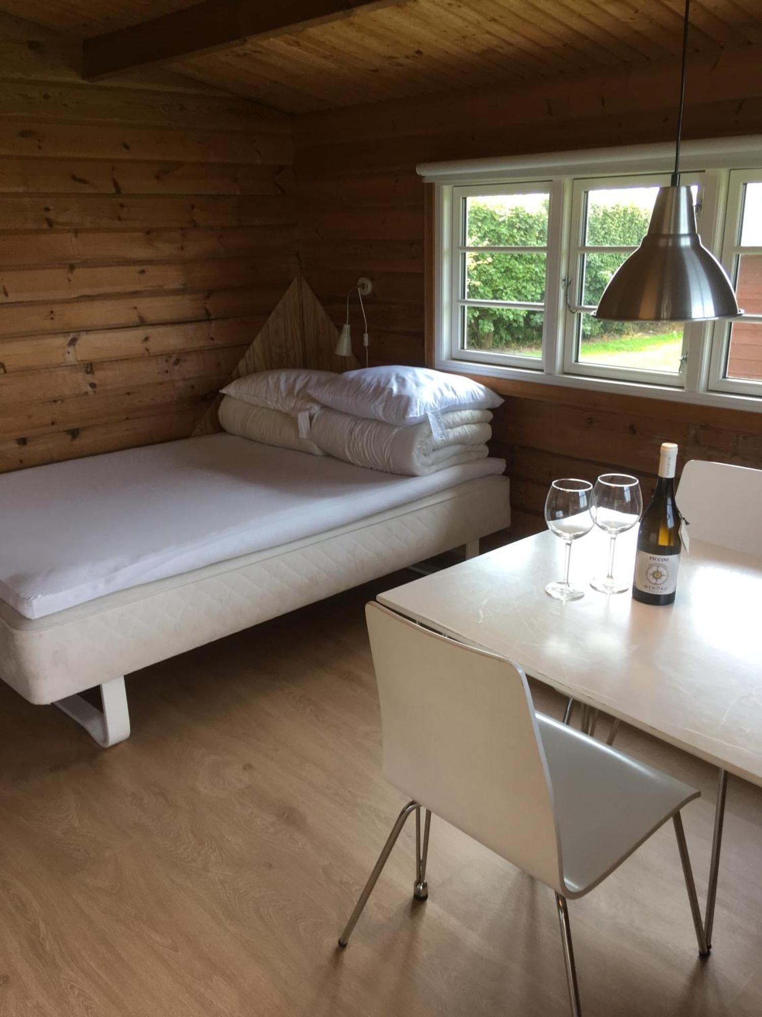 Vikaer Strand Camping & Cottages Diernaes Exterior photo